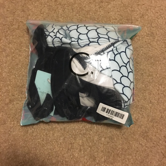 Cupshe one piece halter bathing suit fishscales - Picture 5 of 5